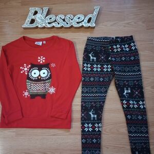 Girl's Christmas clothes size M 7/8